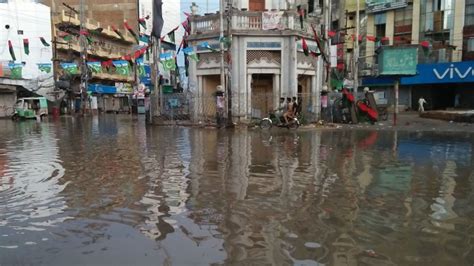 P­a­k­i­s­t­a­n­­d­a­ ­m­u­s­o­n­ ­y­a­ğ­m­u­r­l­a­r­ı­ ­5­7­ ­c­a­n­ ­a­l­d­ı­
